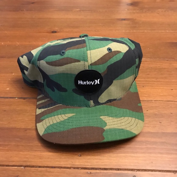 Hurley Other - Hurley Ripstop Camo Floral SnapBack 🔥🌺🔥